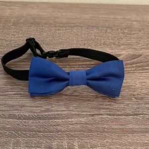 Kids bowtie in blue